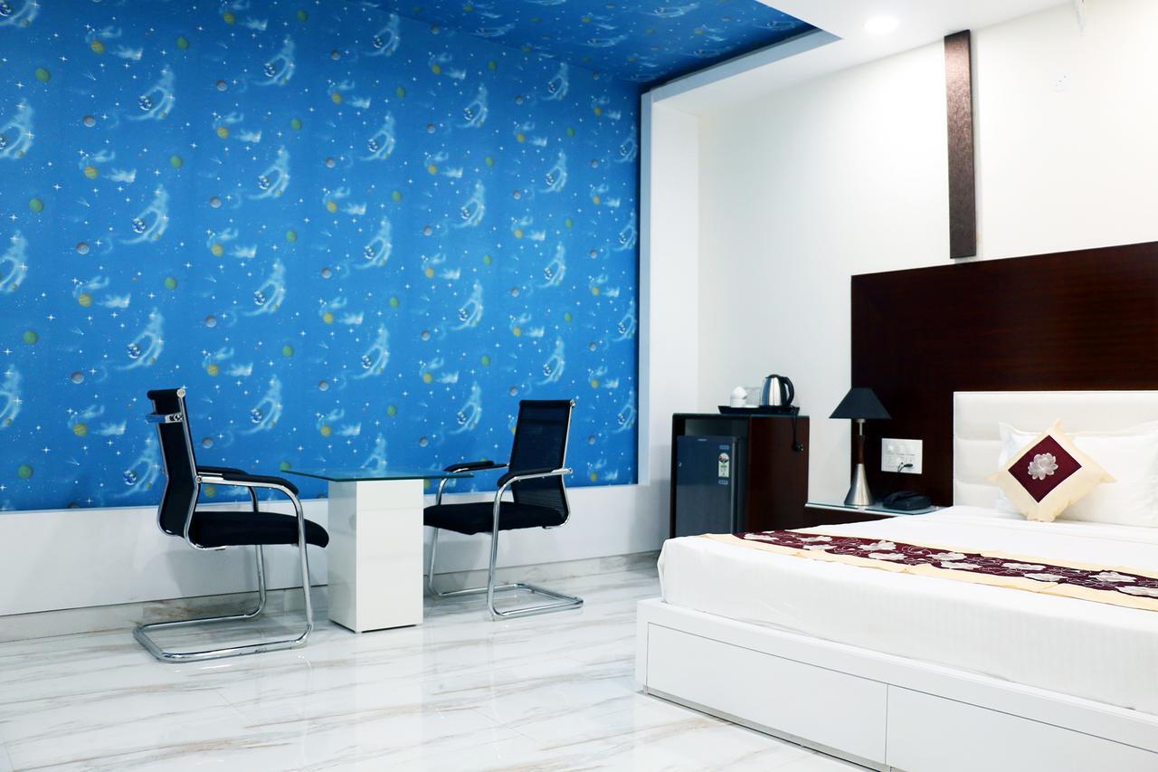 Hotel Neelam Moga Ludhiana Ngoại thất bức ảnh