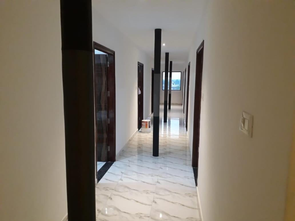 Hotel Neelam Moga Ludhiana Ngoại thất bức ảnh